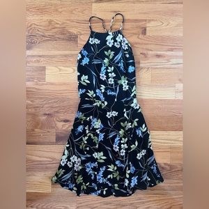 Reformation Dove dress in black floral size small